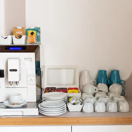 Palazzo Mirelli نابولي