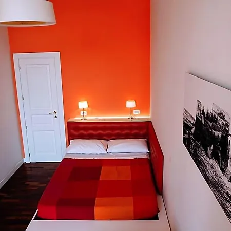 Palazzo Mirelli 4* نابولي