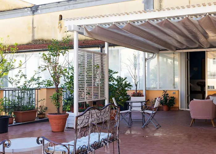 فندق مبيت وإفطار Palazzo Mirelli 4*