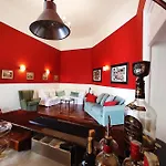 فندق مبيت وإفطار Palazzo Mirelli نابولي