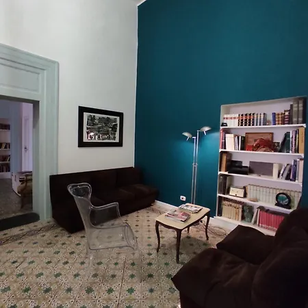Palazzo Mirelli 4* Neapel