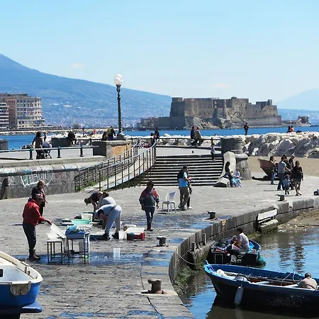 Palazzo Mirelli Bed & Breakfast Neapel